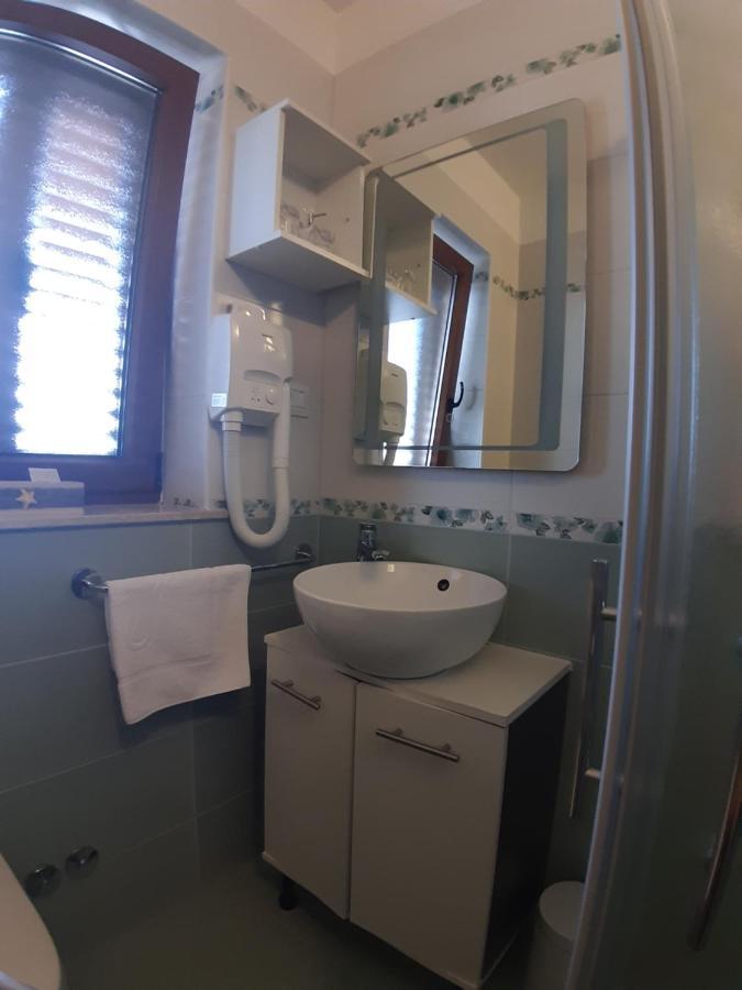 Sobe Bukaleta Loznati Bed & Breakfast Екстериор снимка