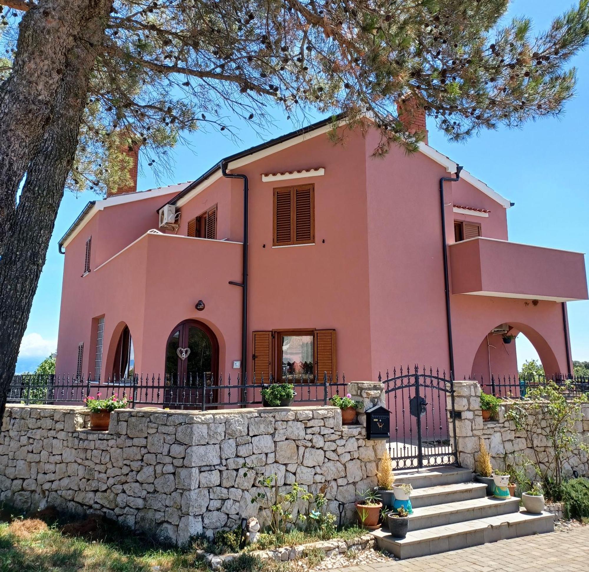 Sobe Bukaleta Loznati Bed & Breakfast Екстериор снимка