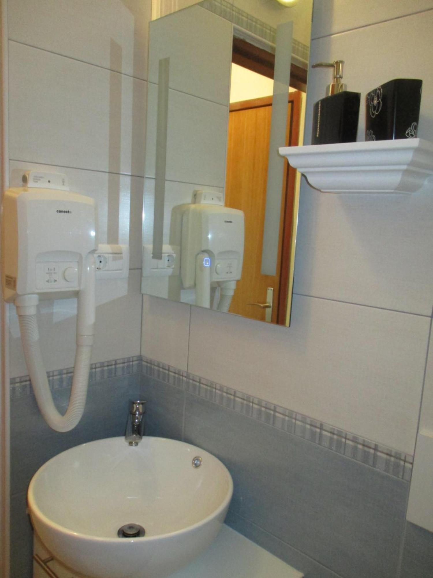 Sobe Bukaleta Loznati Bed & Breakfast Екстериор снимка